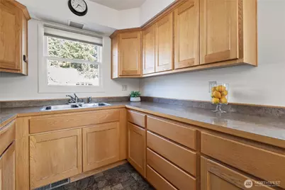 423 N Washington Avenue, Arlington, WA 98223 - Photo 17