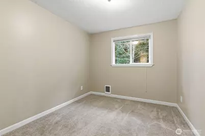 9010 Wyvern Drive SE, Port Orchard, WA 98367 - Photo 17