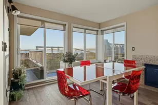 601 W Mercer Pl, Seattle, WA 98119 - Photo 21