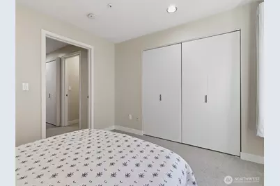 601 W Mercer Place #301, Seattle, WA 98119 - Photo 23