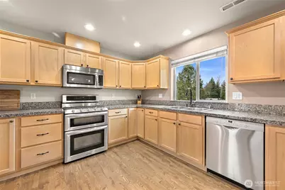 1372 S Parkstone Court, Bellingham, WA 98229 - Photo 11