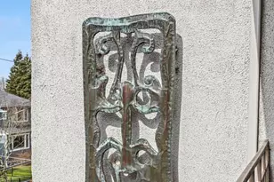 632 13th Ave E, Seattle, WA 98102 - Photo 11