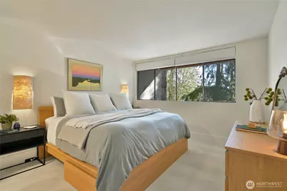 6236 NE 137th Place #229, Redmond, WA 98052 - Photo 15