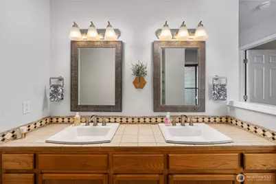 14401 SE Petrovitsky Road #G204, Renton, WA 98058 - Photo 17