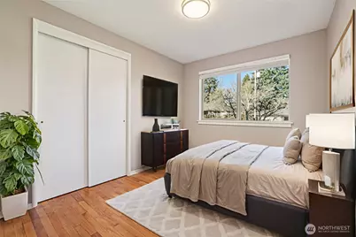 11537 Corliss Avenue N, Seattle, WA 98133 - Photo 21