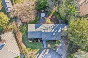 11537 Corliss Ave N, Seattle, WA 98133 - Photo 37