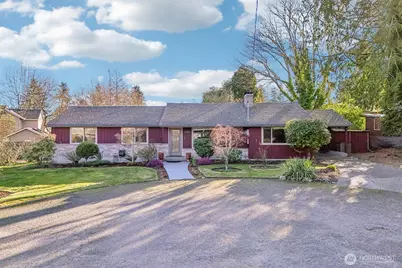 11537 Corliss Avenue N, Seattle, WA 98133 - Photo 1