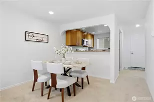 12740 NE 10th Pl, Bellevue, WA 98005 - Photo 7