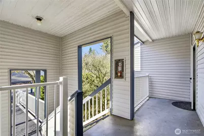 12740 NE 10th Place #E303, Bellevue, WA 98005 - Photo 21