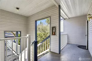 12740 NE 10th Pl, Bellevue, WA 98005 - Photo 21