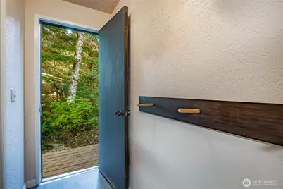 7018 Olympus Way, Glacier, WA 98244 - Photo 15