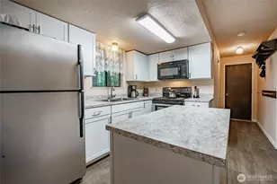 7018 Olympus Way, Glacier, WA 98244 - Photo 9