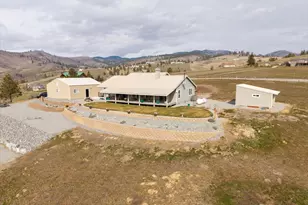 605 Chelan Trails Rd, Manson, WA 98831 - Photo 37
