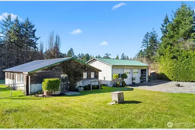 8733 Johnson Point Road NE, Olympia, WA 98516 - Photo 39