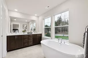 11423 SE 83rd Pl, Newcastle, WA 98056 - Photo 17