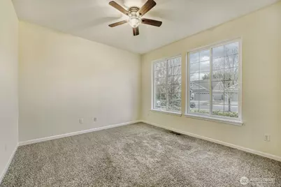 4504 25th Street SE, Puyallup, WA 98374 - Photo 3