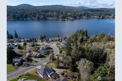 6022 Osprey Circle, Bremerton, WA 98312 - Photo 11