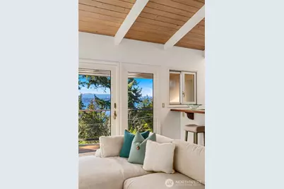 4701 84th Avenue SE, Mercer Island, WA 98040 - Photo 17