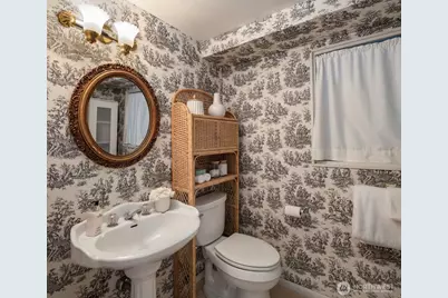 4701 84th Avenue SE, Mercer Island, WA 98040 - Photo 29