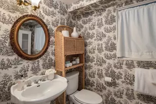 4701 84th Ave SE, Mercer Island, WA 98040 - Photo 29