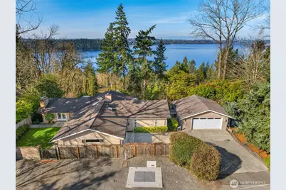 4701 84th Avenue SE, Mercer Island, WA 98040 - Photo 3