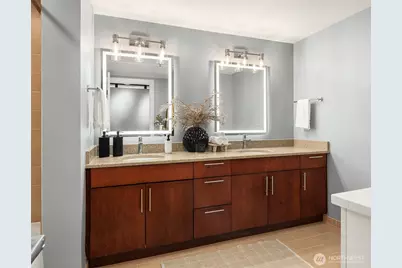 2720 3rd Avenue #405, Seattle, WA 98121 - Photo 19