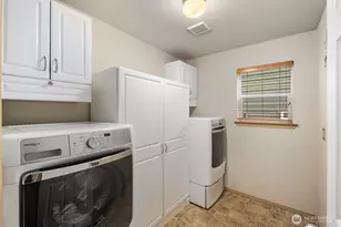 5915 121st St SE, Snohomish, WA 98296 - Photo 15