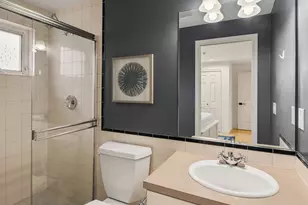 1416 6th Ave N, Seattle, WA 98109 - Photo 21