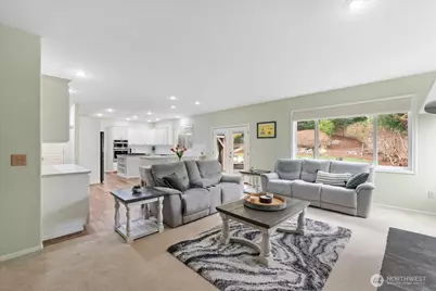 7041 Eagle Lake Drive SE, Snoqualmie, WA 98065 - Photo 13