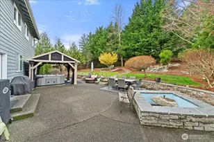 7041 Eagle Lake Dr SE, Snoqualmie, WA 98065 - Photo 31