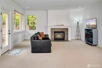 1628 154th Avenue SE, Bellevue, WA 98007 - Photo 13