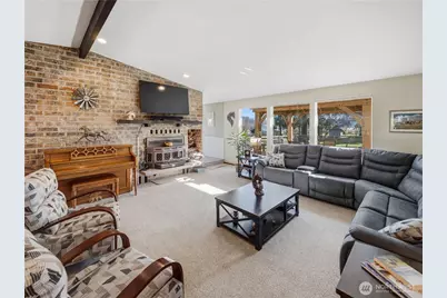 18703 SE 384th Street, Auburn, WA 98092 - Photo 15