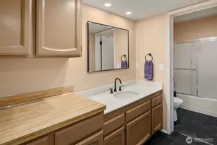 11510 NE 128th St, Kirkland, WA 98034 - Photo 11