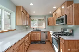 131 Robinson Rd, Port Angeles, WA 98362 - Photo 7