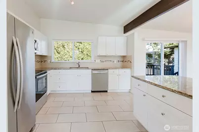 414 S 168th Street, Burien, WA 98168 - Photo 11