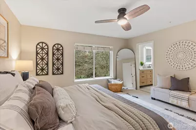 20049 Wallingford Avenue N, Shoreline, WA 98133 - Photo 21