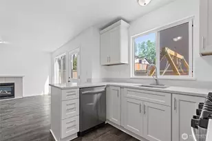 2707 S 268th Pl, Kent, WA 98032 - Photo 13