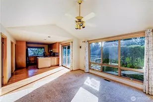 15728 NE 61st Ct, Redmond, WA 98052 - Photo 11