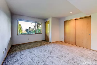 15728 NE 61st Ct, Redmond, WA 98052 - Photo 33