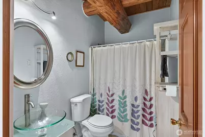 2945 Janet Avenue, Camano Island, WA 98282 - Photo 21