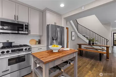 3773 SW Grayson Street, Seattle, WA 98126 - Photo 15