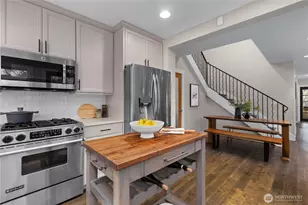 3773 SW Grayson St, Seattle, WA 98126 - Photo 15