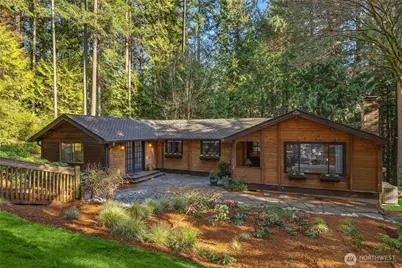 10750 N Madison Avenue NE, Bainbridge Island, WA 98110 - Photo 1