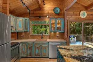 10750 N Madison Ave NE, Bainbridge Island, WA 98110 - Photo 7