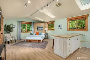 10750 N Madison Ave NE, Bainbridge Island, WA 98110 - Photo 23