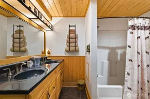 16221 Birch Way E, Greenwater, WA 98022 - Photo 19