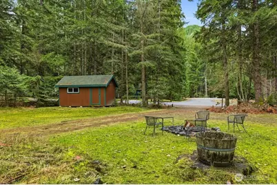 16221 Birch Way E, Greenwater, WA 98022 - Photo 3