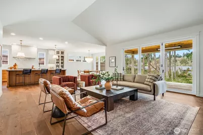 8110 Shirley Avenue, Gig Harbor, WA 98332 - Photo 11