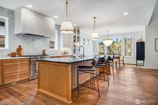 8110 Shirley Ave, Gig Harbor, WA 98332 - Photo 3