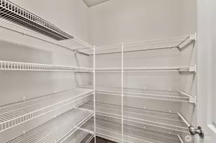 610 Field Pl NE, Renton, WA 98059 - Photo 11